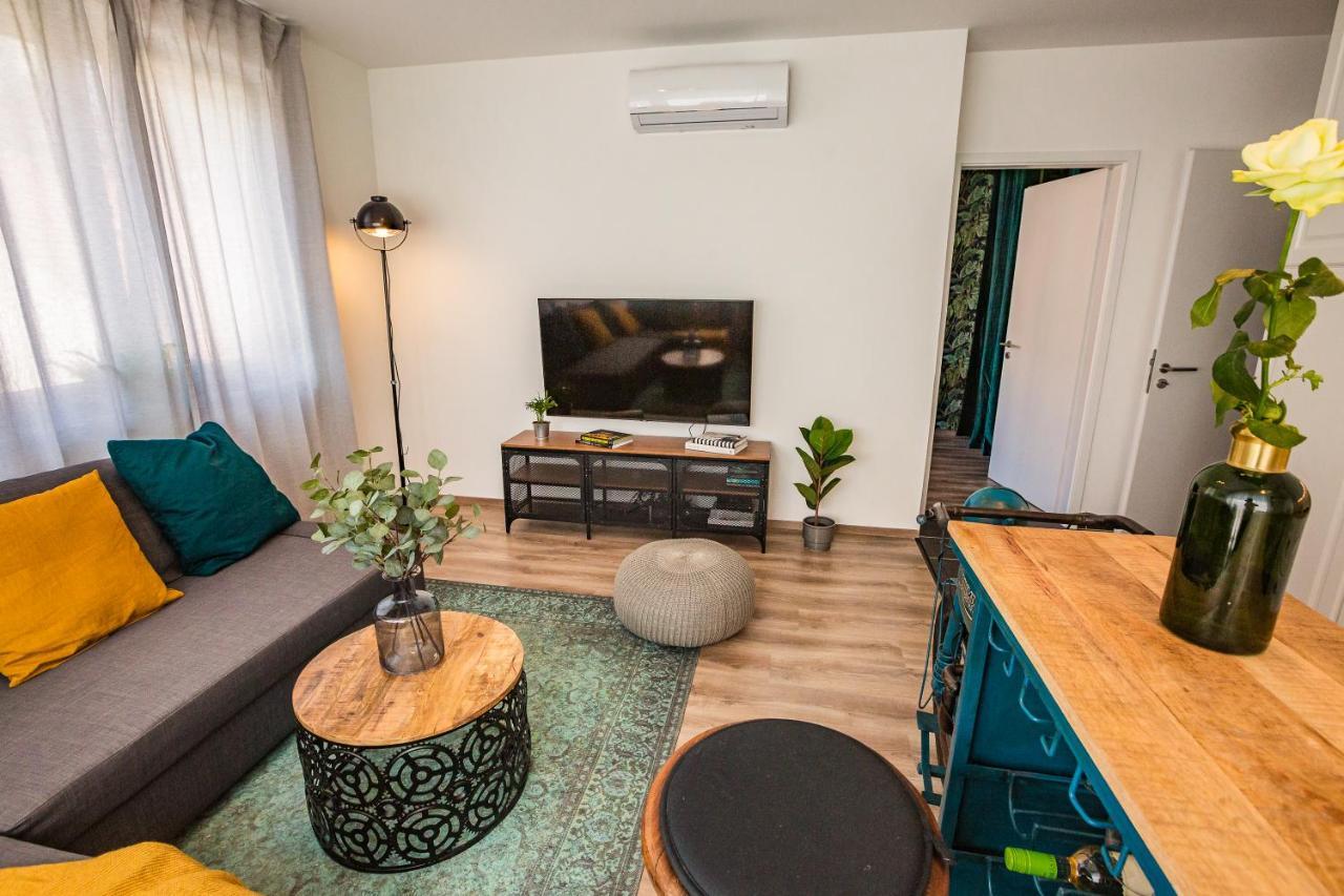 Stylish Oasis Central Apartment With Ac And Parking Budapeşte Dış mekan fotoğraf